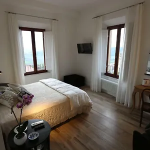 Bed & Breakfast Al 32, Massa Marittima